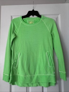 Lilly Pulitzer Neon Green Pullover Sweatshirt Beachcomber